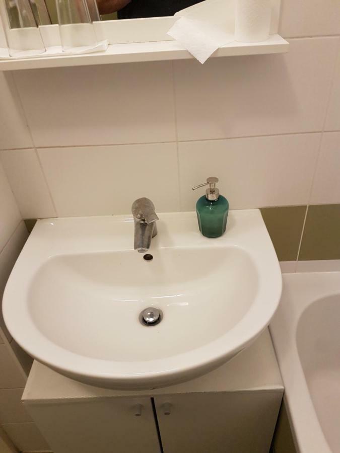 Apartman Ella Apartment Zagreb Bagian luar foto